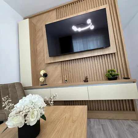 Urban Elegance Apartman *